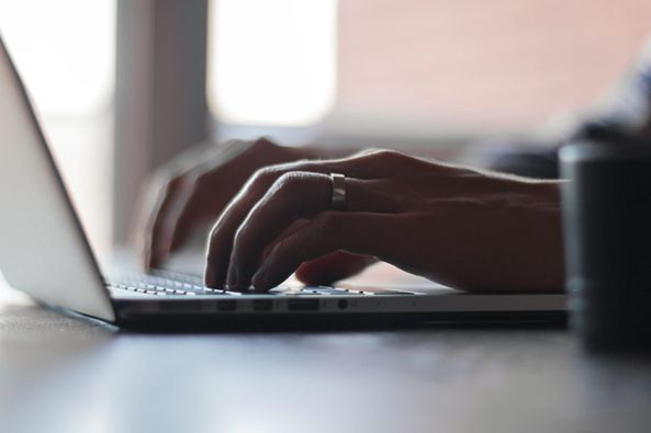 風暴眼|一口氣推340億資產，被中信“換血”的華融再揚地產風帆