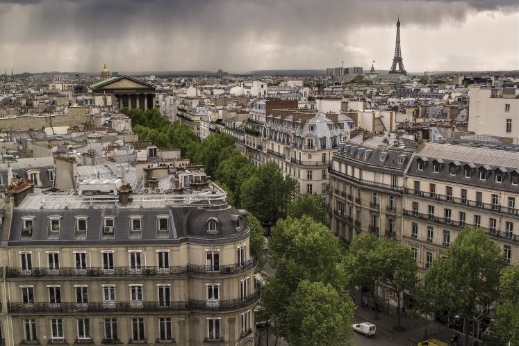 昔日王者變青銅！新的游戲規(guī)則下，民營房企的轉(zhuǎn)型陣痛